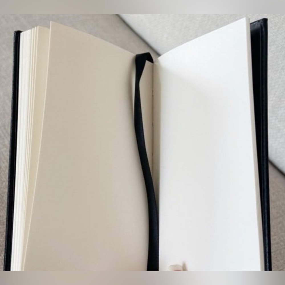 YSL Drawstring Pouch Gift Set (Brushes and Mini Notebook) - Picture 6 of 6